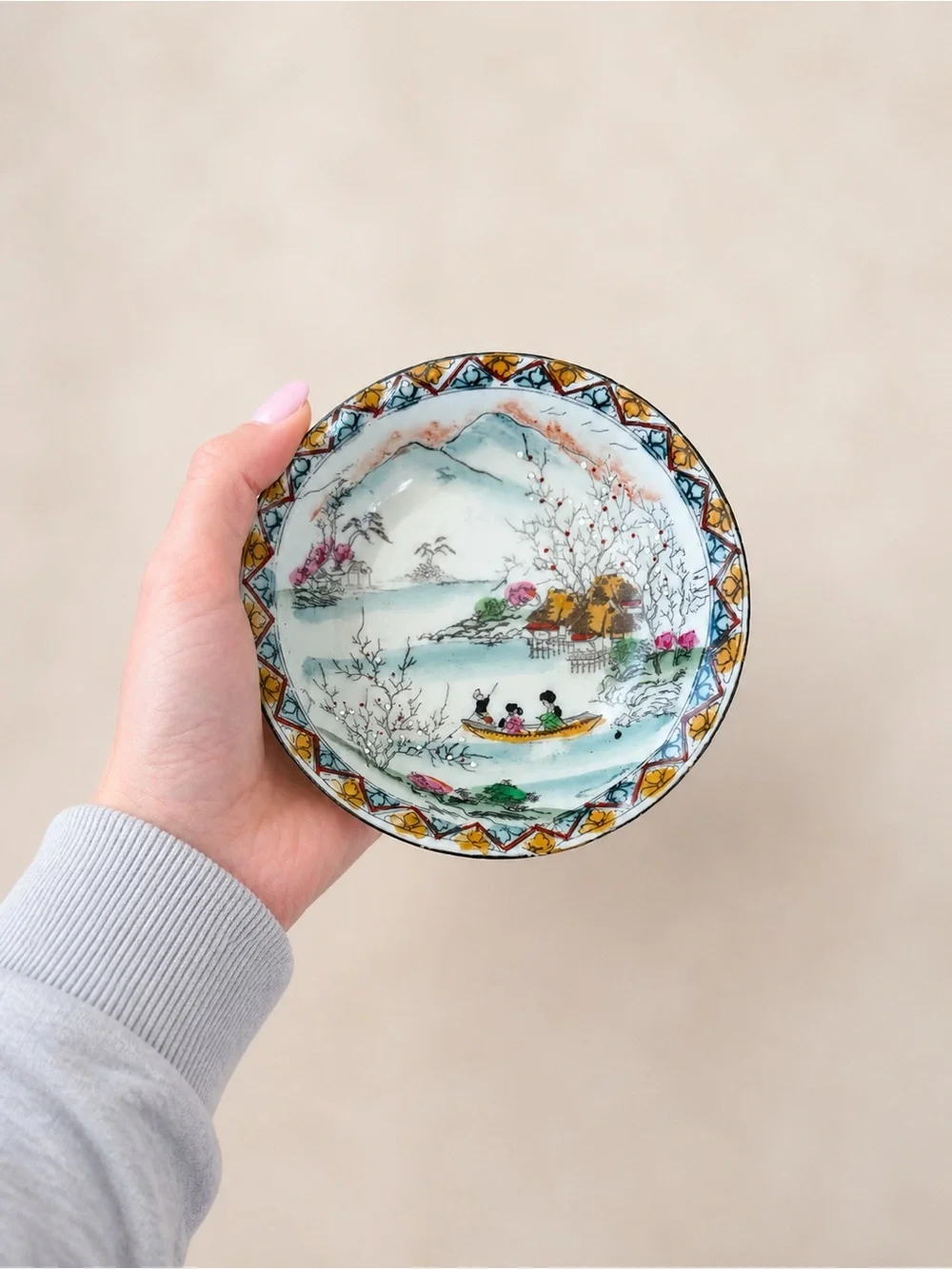 5 / $40 Vintage Japanese Hand Painted Porcelain Bowl Landscape Japan - Picture 3 of 4